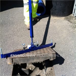 MANHOLE LIFTER PT-02